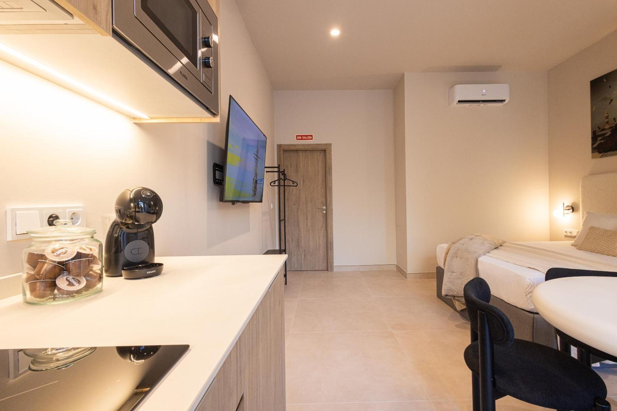 Florit Flats - The Benicalap Apartments Valencia Exterior photo